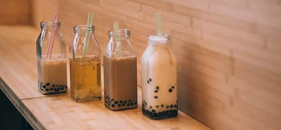 頂讓西灣河飲品店生意飲食生意・生意轉讓・特許經營・加盟・做生意・生意頂讓・頂手・生意買賣・買生意・小食牌・商機・飲食牌照・開小食店・小本創業